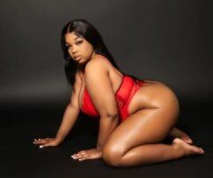Favorite Deepthroat Queen👅🍆💦 - Image 2