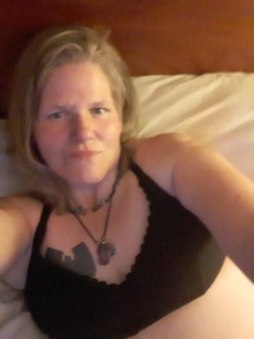 COME SEE ME FOR A RELAXING BBBJCIM TODAY!DOWNTOWN INCALL! NEW LOCATION SAME GREAT SERVICE IN A CLEAN PRIVATE COMFORTABLE SETTING READ AD AND TEXT FOR APPOINTMENT - 1