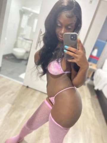 NEW IN TOWN🌸INCALLS 💋💦 available now🍫 No bare services❌ - 1