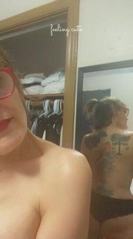 SEEKING INTIMATE PLAYMATE look no further - 1