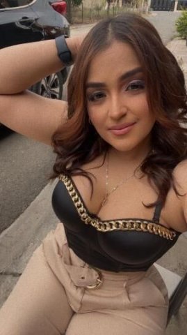 Hermosa y sexy - 1