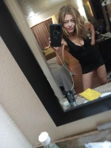 Ms.Natalie here 💋 Saturday shenanigans let's Get into some mischief IN Rockford Text me now - 1