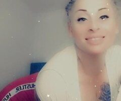 Gorgeous blonde goddess waiting... - Image 6