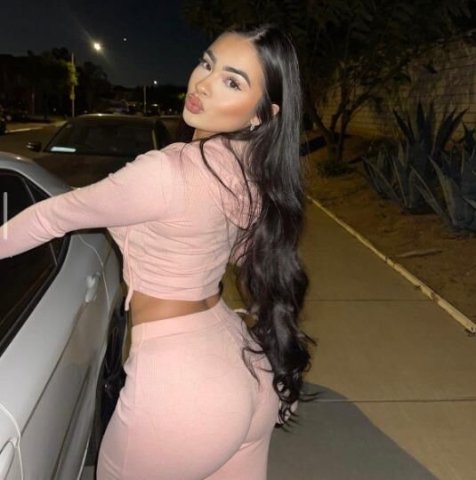 Hispanic beauty! Outcall Only!! Have Me Over! - 1