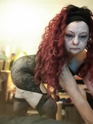 Escort and Massage)(PLEASE TEXT ONLY) - 1