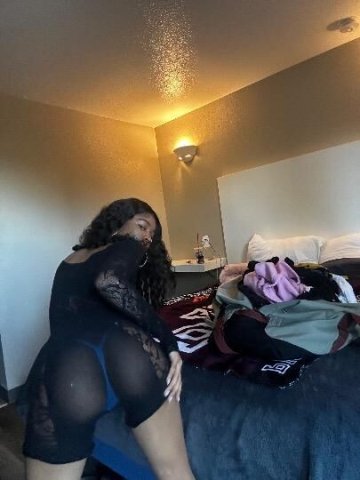 Highly Favored🌟 STUNNING🌟 Island Gyal🥂🫦 - 1