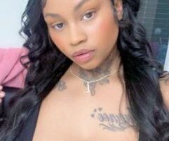 Your babe Lola - Image 4