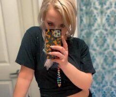 im one of a kind💎 watch me blow ur mind🤯 im available now and excited to show off my skills 👅😘 - Image 5