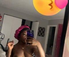 OUTS AND CARPLAY ONLY DADDIES 🌹💦 IM AVALIABLE ALL NIGHT ! - Image 2