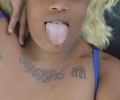 💫 💦💦MAKE IT WET WEDNESDAYS'💫 I'm one of Dallas' Finest Cum Suckers!!!💦💦💫 - Image 2