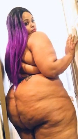 SEATTLES SUPER TANTALIZING GODDESS BBW - 1