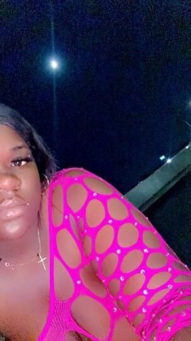 Lets Meet Im The Perfect Treat 💕available now don't miss out💕📲 - 1