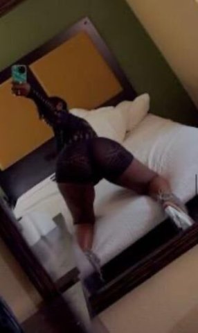 Hey Daddy, I'm NEW and The One You've been looking for Pretty, JUICY, Thick, Extra SOFT, A Vibe... - 1