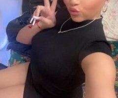 TIGHT AND WET PUSSY 💦 - Image 5