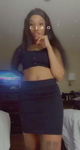 Hey papi in town I’m what you need let me please you 💦😋 - 1