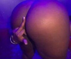 Dallas escorts - Everything BETTER in chocolate city🖤🖤🖤