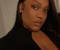 🤤 "OUTCALLS" BiGJuICCYY Phat Azs HUGE Titts See me NOW b4 IM GONE 🤪😮‍💨 - Image 3