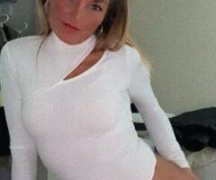 I'M NEW ON HERE AND NEED SOMEONE TO BREAK ME IN...ITS RAINING OUT LET ME BE THE SUN SHINE THAT BRIGHTENS YOUR DAY - Image 5