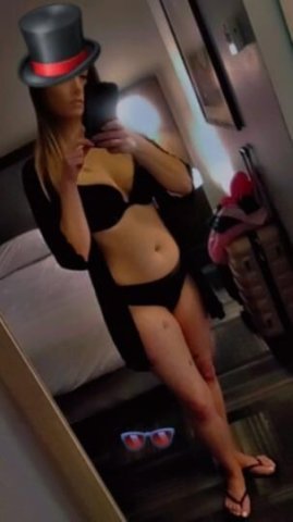 Hey Guys! Incalls Available St.Matthews Mall Area.. CUM See About Me🔥 - 1