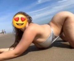 latina caliente - Image 2