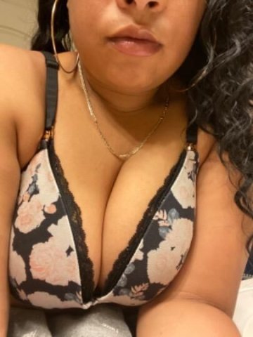INCALL❤Call Me/Text Me 😍, I Aim to Please💦Hosting in Reno αναιℓαвℓє now! 💋🦋Petite, Curvy ᴀɴᴅ 𝐏𝐑𝐄𝐓𝐓𝐘 🦋😜😋 💦 - 1