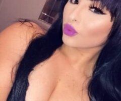Slo los hombres latinos con la polla muy peluda y los huevos peludos pueden follarme - Image 11