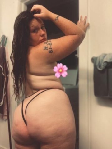✨TODAY IS MY BDAY✨ YOUNG WHITE MILF WITH A FAT ASS 🍑& LIL TITTIES! 🍒 💦👅 - 1