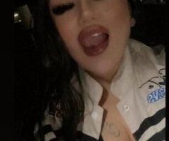 bare back 2 girl FUCK FEST 👯♀Latina Squirter's 💦 - Image 5