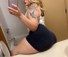Kansas City escorts - ShowMeStateMilf
