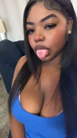 AVAILABLE NOW !😍 wet and tight chocolate pussy💦🍫 - 1