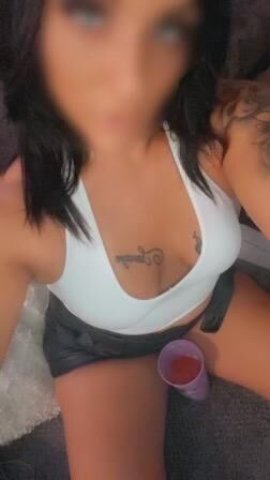 Outcalls available i drive myself NO BS!! - 1
