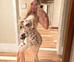 Busty Russian Ready to Play😘 - Image 5