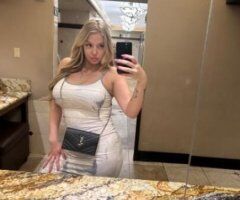 Busty Russian Ready to Play😘 - Image 6