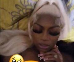 Wet Wednesday 💦 🥵😍 Tongue Play ! Lights action 😜😻 CREAMY DREAMS CUM 🤤💦TRUE . Finest Ever - Image 2