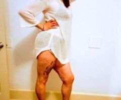South Jersey escorts - The B a d d e s t of them ALL!!! L o L a .B.