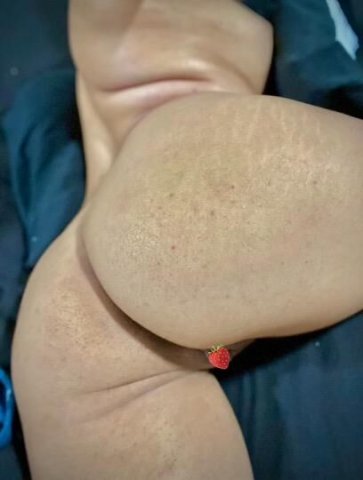 young and sexy latina waiting to please you.🔥 - 1