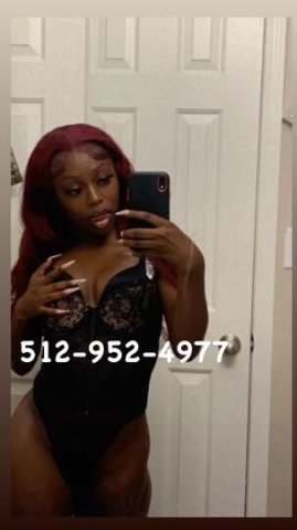 New in town 💫 Ask about 2 girls 👯♀ - 1