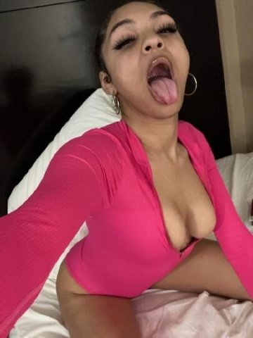 Back in Town 1000 % REAL 😻 INCALL AvailABLE now ☘🏩 Saturday Night Special 😍Outcall 🚘 Available+ Deposit 📲📞 I respond FAST ✅🥰 Wet & READY 💦 - 1