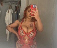 THICKK RED BONE BADDIE COME SEE ABOUT ME😘✨ 💋💦✨ - Image 2