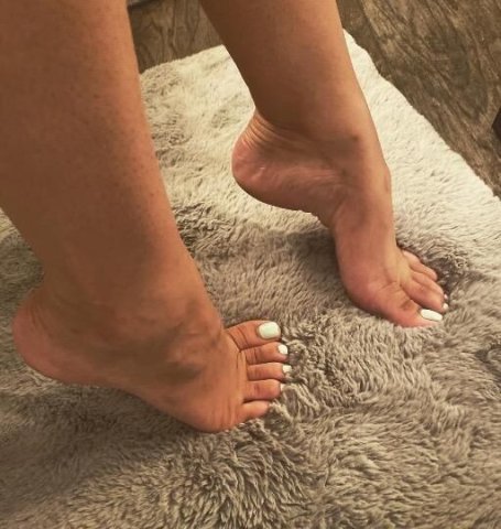Your Foot Goddess 🤍🦶🏽 - 1