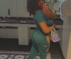 😍Ask for two girls💦, 🚘Outcalls & Incalls Available 💦🍯CARAMEL LOC QUEEN🍫 TEXT OR CALL MY PHONE & Yes I do verify‼ - Image 6