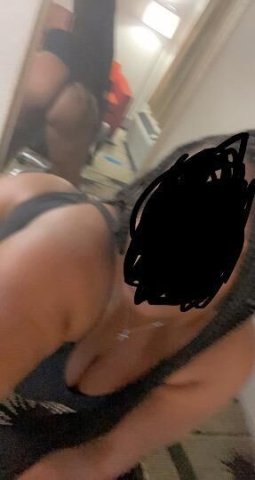 💦👅YOUR FAVORITE SLUT 👅💦 - 1