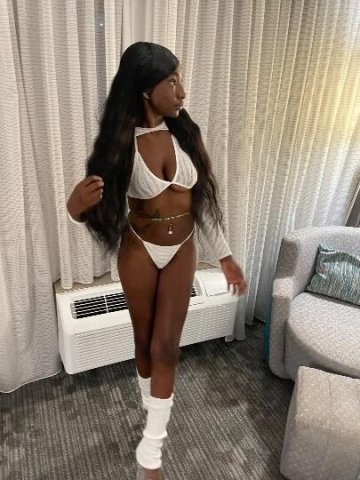 YOUR CHOCOLATE CHANEL🍫🥰AVAILABLE FOR INCALLS & OUTCALLS 😋 - 1