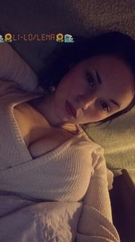 lets have some fun daddy!!💋petite puerto rican and german exotic mix! slim thick with big titties! All natural #MOMMYMILKERS - 1