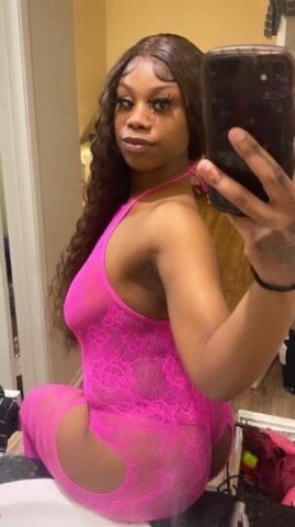 The Perfect Playmate 🎀& Every Mans Fantasy🌹 - 1