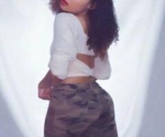 🚨The DeepThoat Queen is back🚨 100 🌹rose QV Car 🚘 FUN🤪special - Image 5