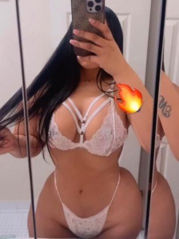 sexy latina 😍🥰 - 1