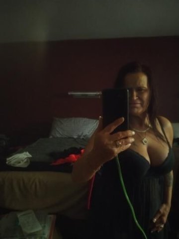 CUM SEE HER - 1