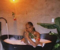 HEY DADDY🥵💦🍑 LETS START YOHR MORNING RIGHT - Image 1