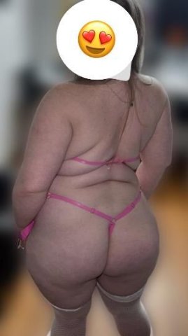 lucky 💦💦 size f tits w soft ass ❤ - 1
